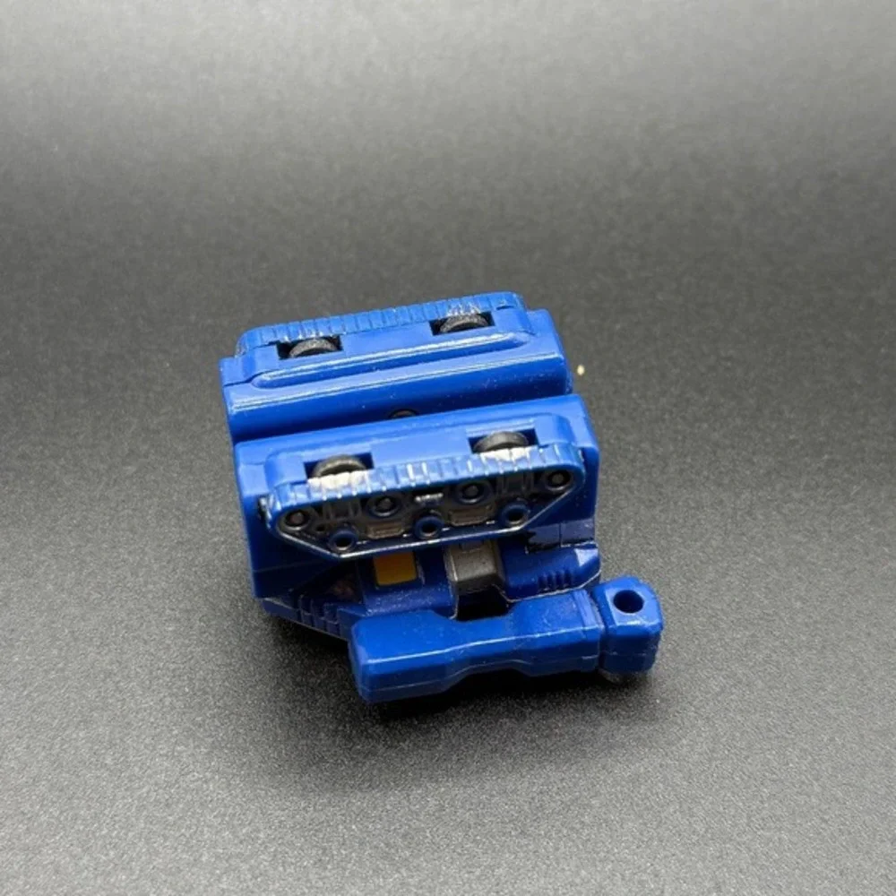 Vintage 1983 Gobots Enemy Tank MR-02 02‎ Blue Robot Bandai Vehicle Toy